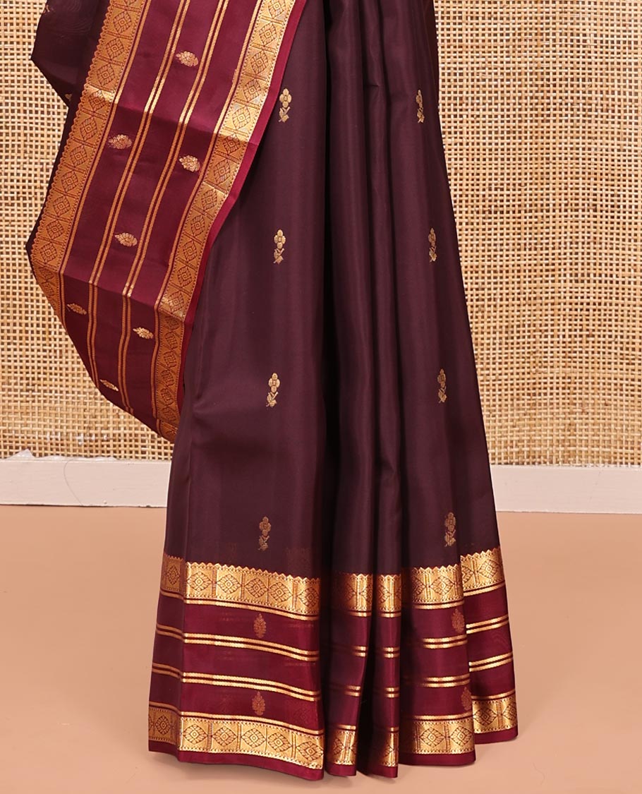 Brown Vasundhara Silk Mix Saree, Adorned with Zari Buttas All Over Its Body, Complemented by Contrast Border of Traditional Zari Designs, Grand Jaal Pallu and Paired with a Contrast Blouse