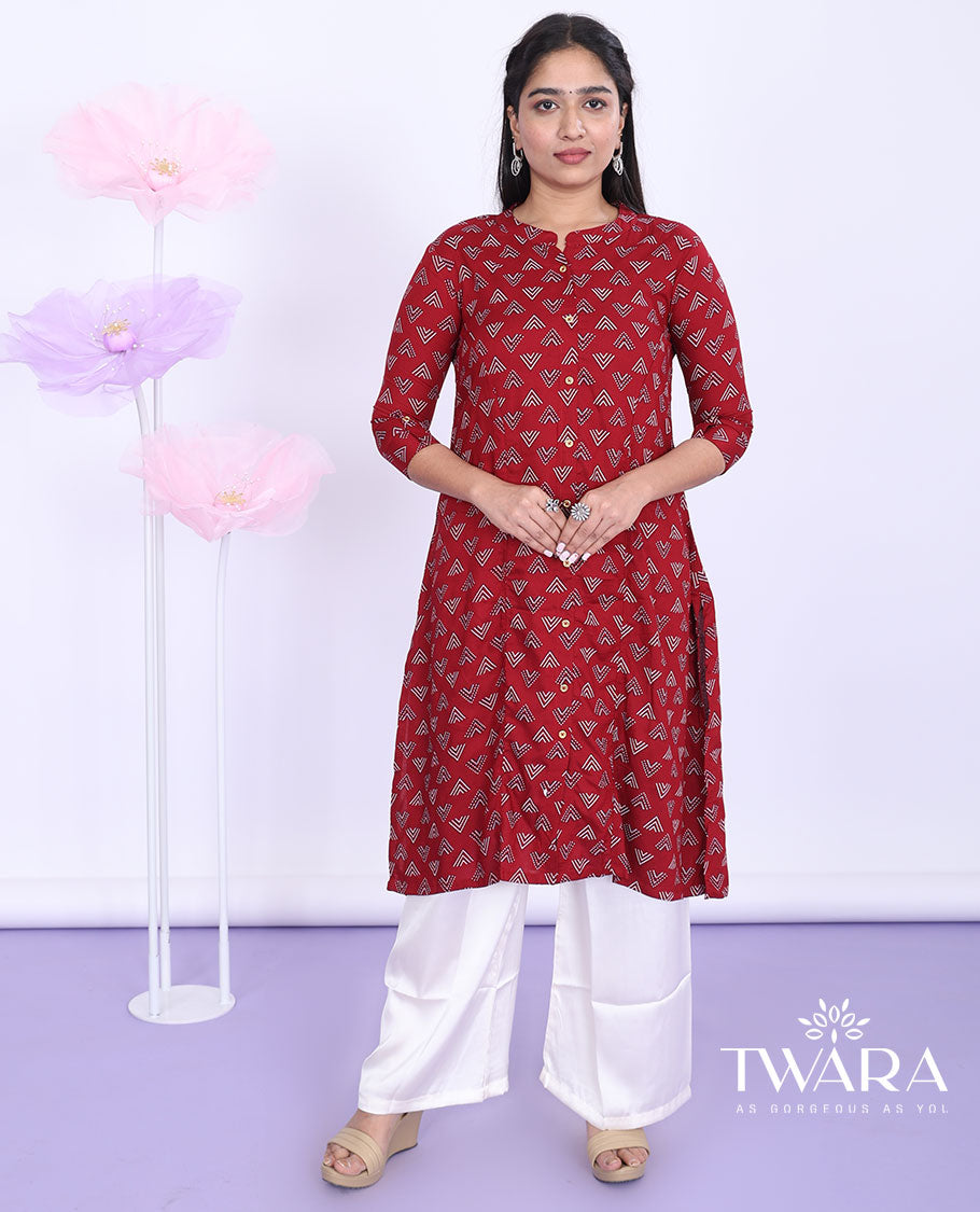 Twara maroon triangle motifs printed Chinese collar 3/4th sleeve rayon straight-cut below-knee kurti