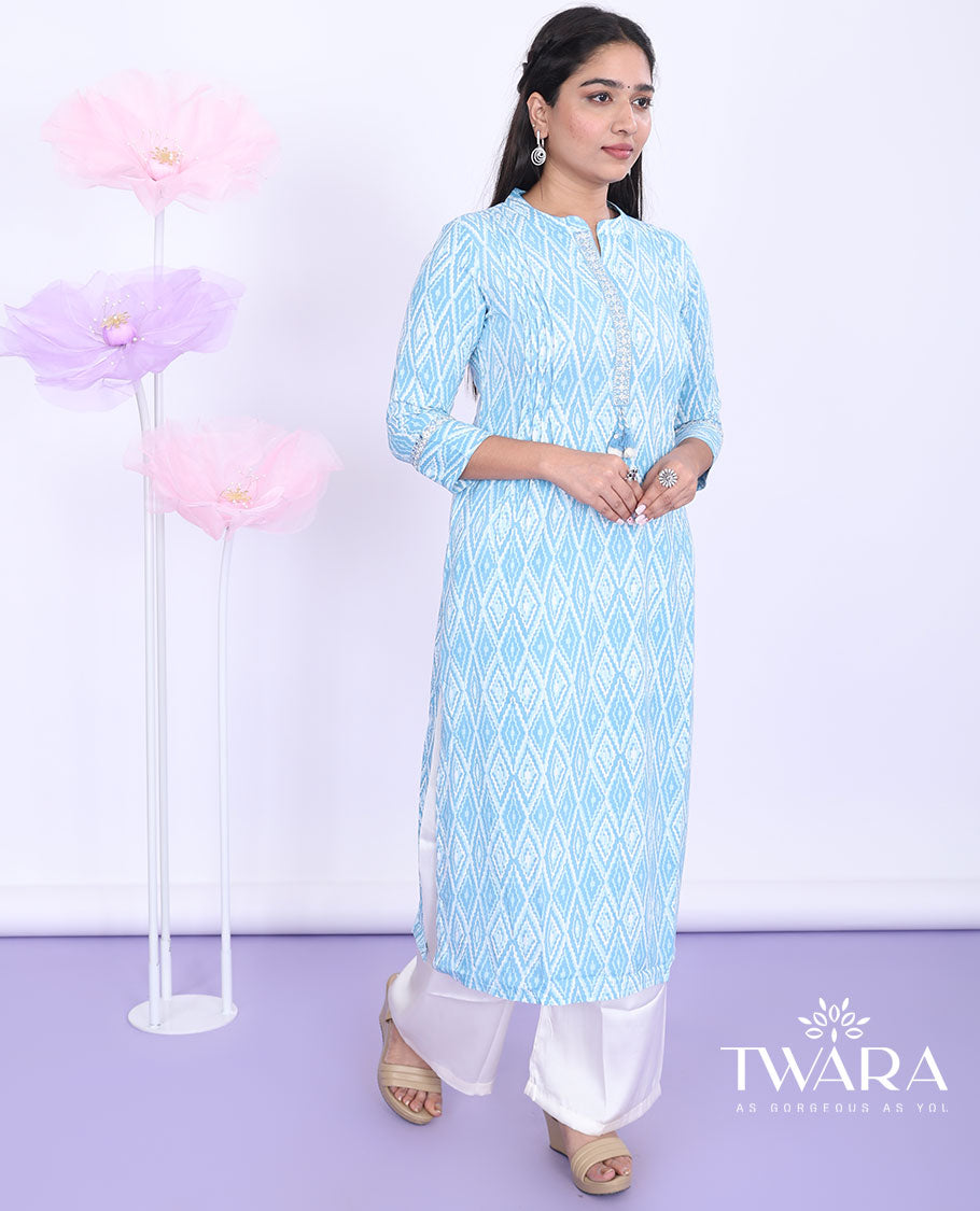 Twara blue argyle design printed Chinese collar 3/4th sleeve rayon straight-cut below-knee kurti