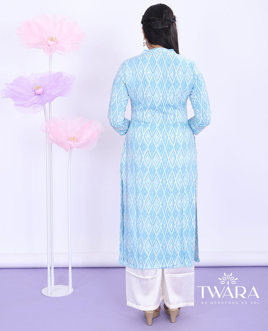 Twara blue argyle design printed Chinese collar 3/4th sleeve rayon straight-cut below-knee kurti