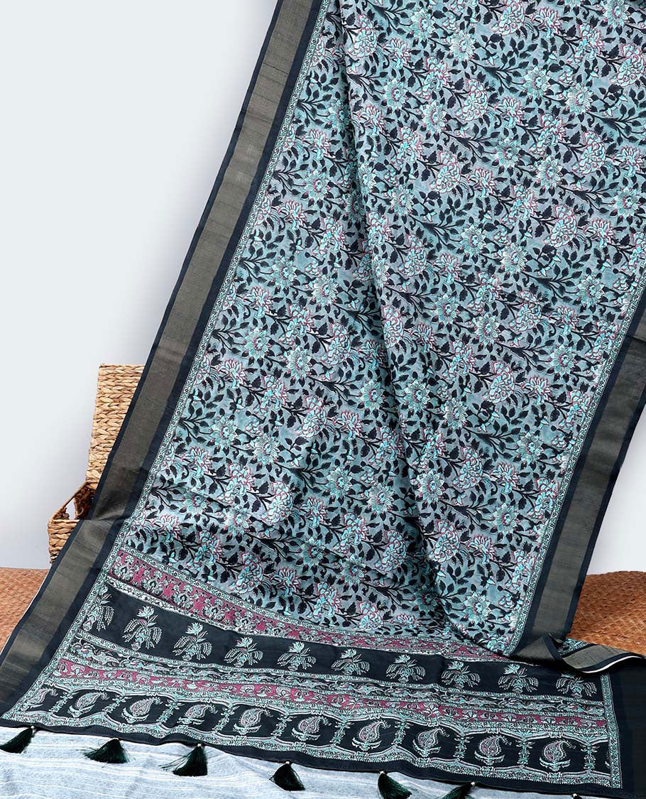 Blue floral printed casual wear saree, contrast border & pallu of intricate design print