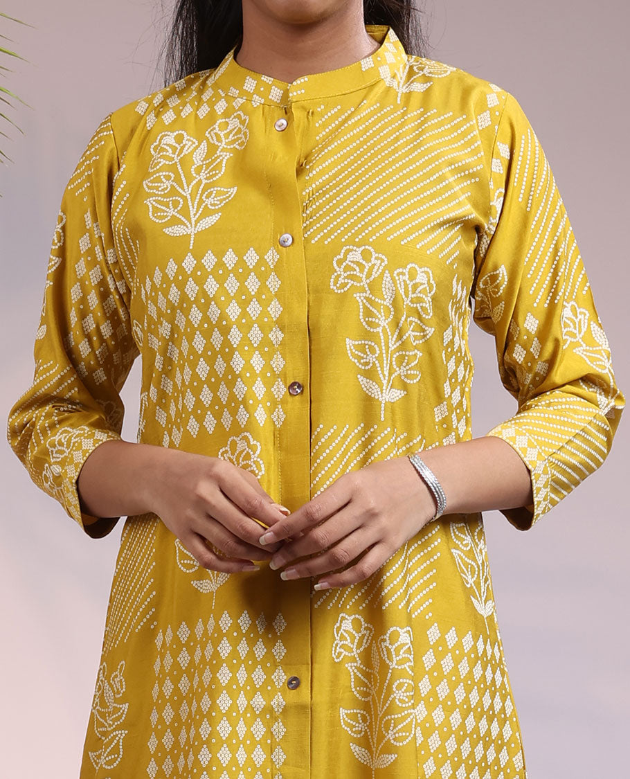 Twara yellow floral motifs with bandhani dots printed 3/4th sleeve & Chinese collar muslin straight-cut below-knee kurti