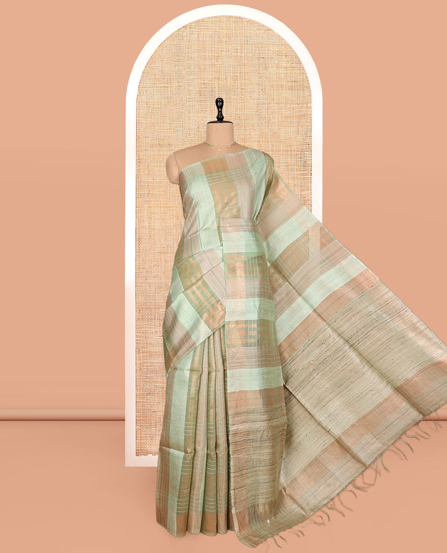 Borderless Green Checked Tussar Silk Saree, a Self-Pallu, and a Matching Blouse