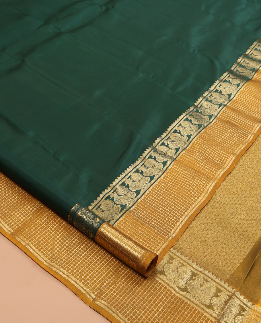 Green Plain Vasundhara Lite Silk Mix Saree, a Contrast Checked Border of Mayil Designs, Grand Pallu, and a Contrast Blouse