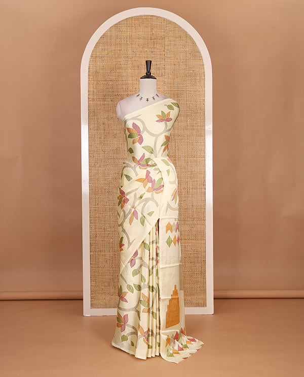 Borderless cream jamdani weaving design gajji silk saree and jamdani design self pallu along with printed blouse