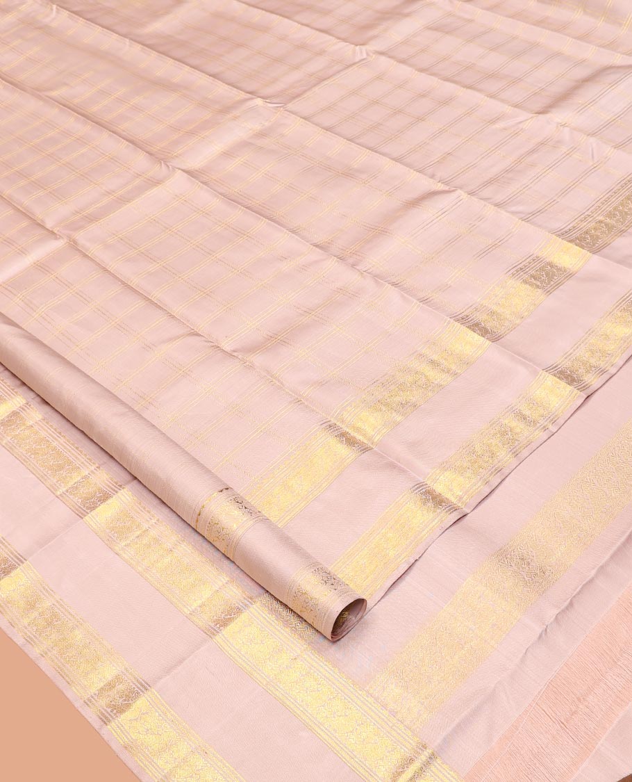 Baby Pink Kanchipuram Silk Saree, Crafted with Zari Checks, Highlighted by Zari Rettai Pettu Border, Zari Buttas Pallu, and Matching Blouse