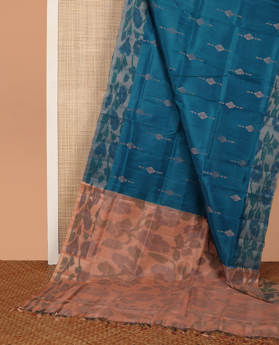 Blue motifs uppada saree with contrast floral design border & floral design pallu
