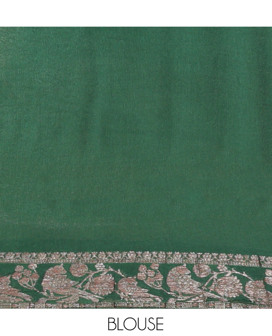 Green Fancy Crepe Saree, Majestically Detailed with Floral Creeper Jacquard, a Floral Border, an Intricately Designed Pallu, and a Matching Blouse