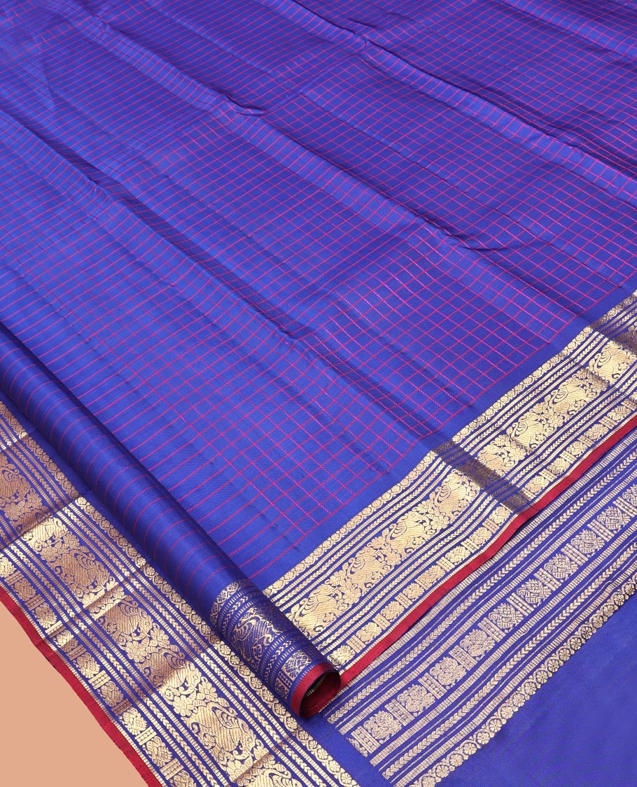 Blue Kanchipuram Silk Saree, Delicately Woven with Checks, Highlighted by a Zari Border of Muthu, Kathir, Mayil, and Yaali Designs, Zari Woven Pallu, and Matching Blouse