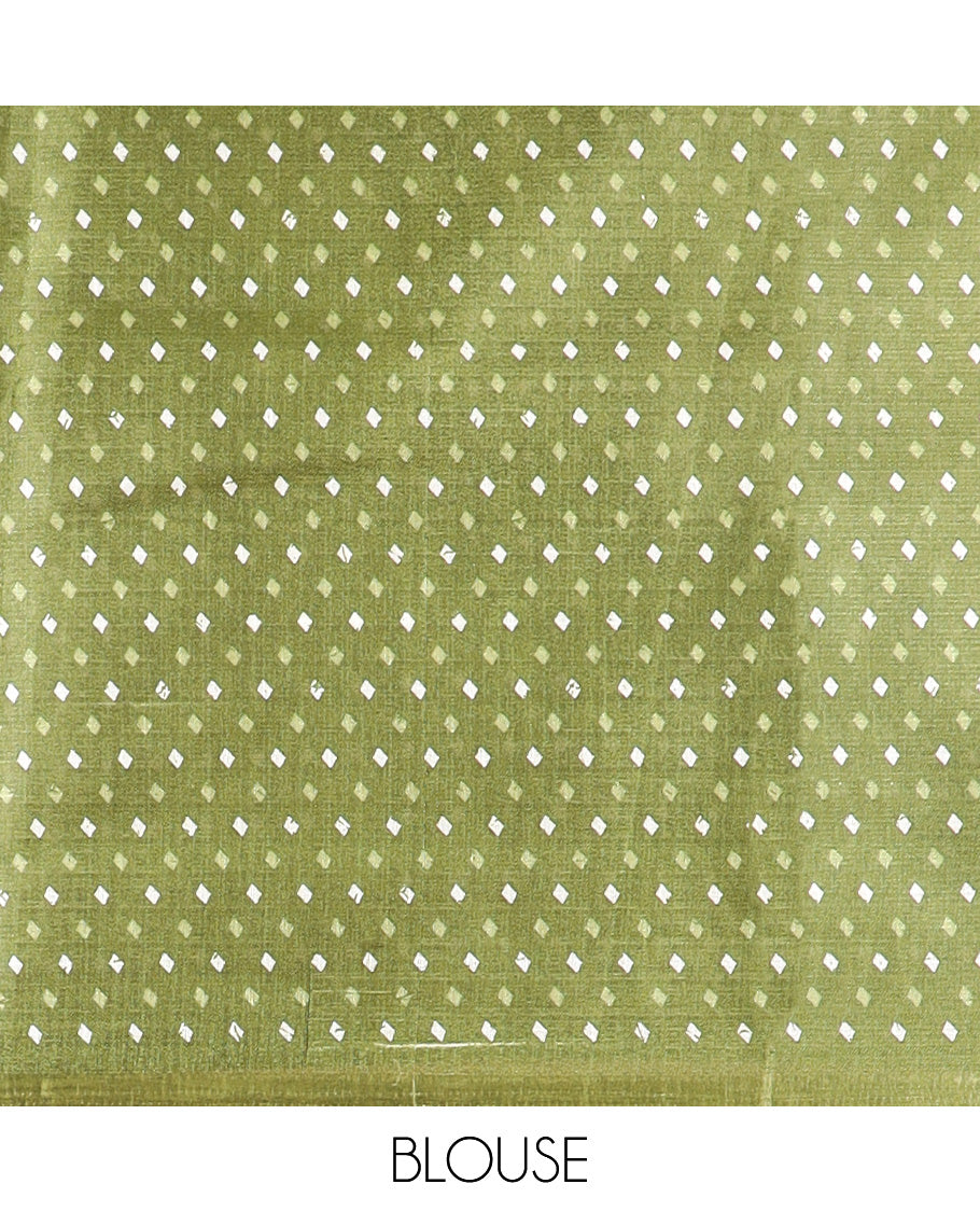 Green small patick print kadhi tussar saree with self design pallu & small butta print blouse