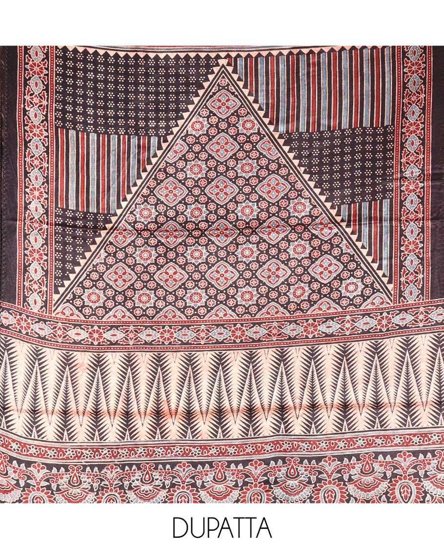 Maroon Material Chudidar Set