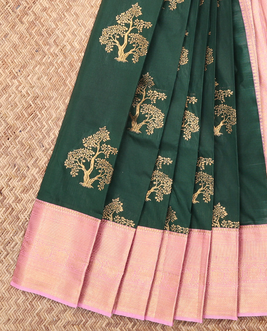 Green Budget Silk Saree, Woven with Zari Buttas, Complemented by a Contrast Traditional Zari Border, Grand Pallu, and a Contrast Blouse