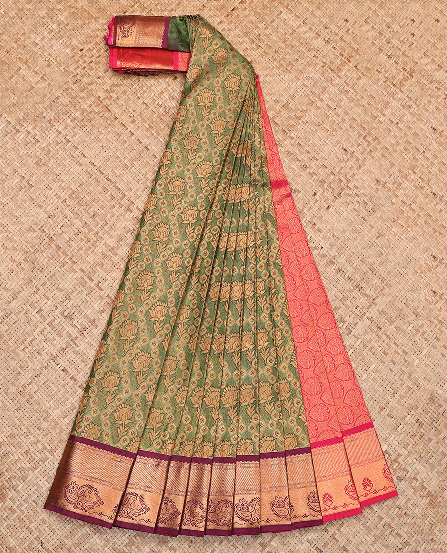 Green Budget Silk Saree, Ornamented with Jacquard, Complemented by Contrast Traditional Zari Border, Intricate Pallu, and a Contrast Blouse