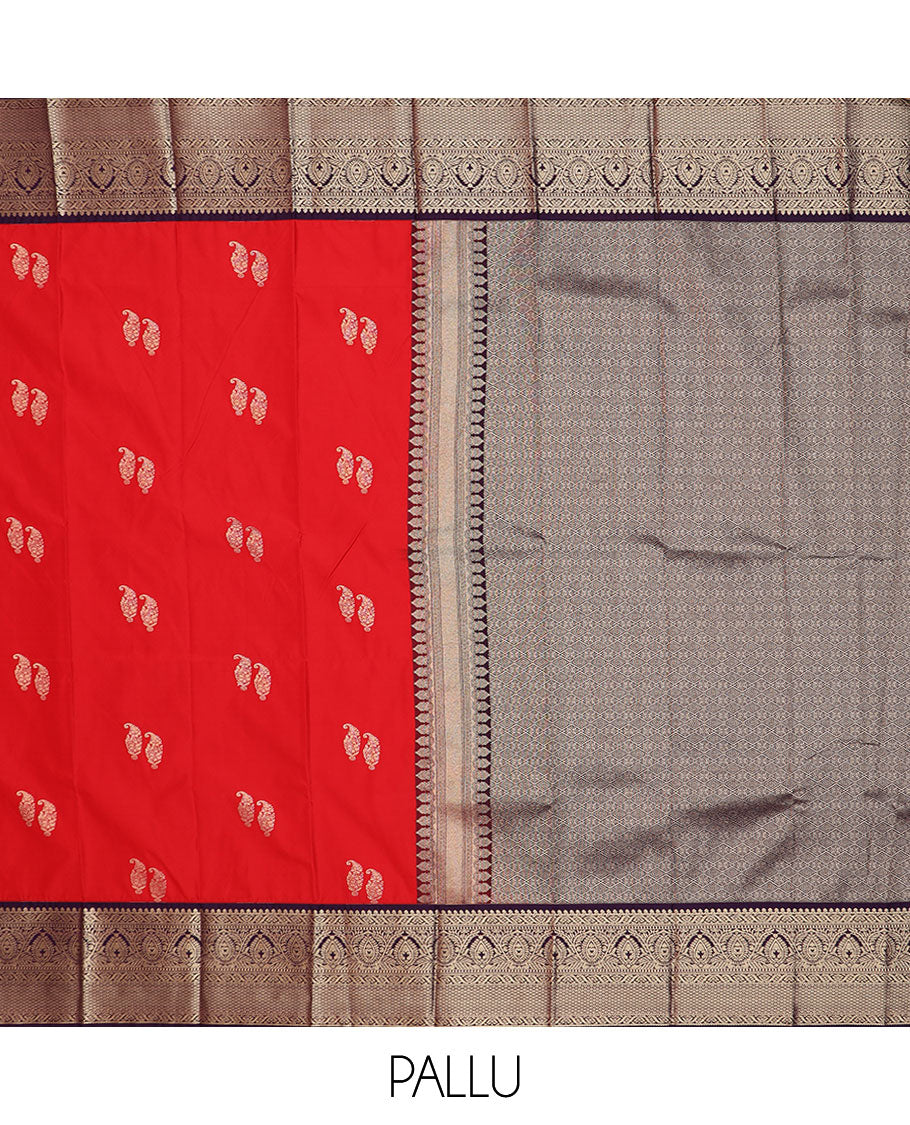 Red paisley zari buttas gift saree, contrast contrast traditional zari designs border, and pallu of jaal design