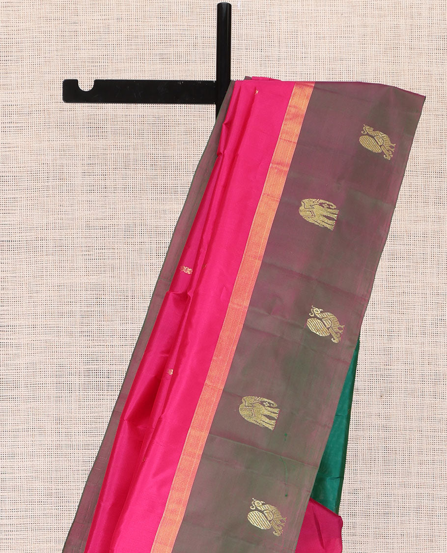 Pink Kanchipuram Silk Saree, Woven with Zari Buttas, Complemented by a Contrast Mayil and Yaanai Border, Pallu of Zari Design, and Contrast Blouse