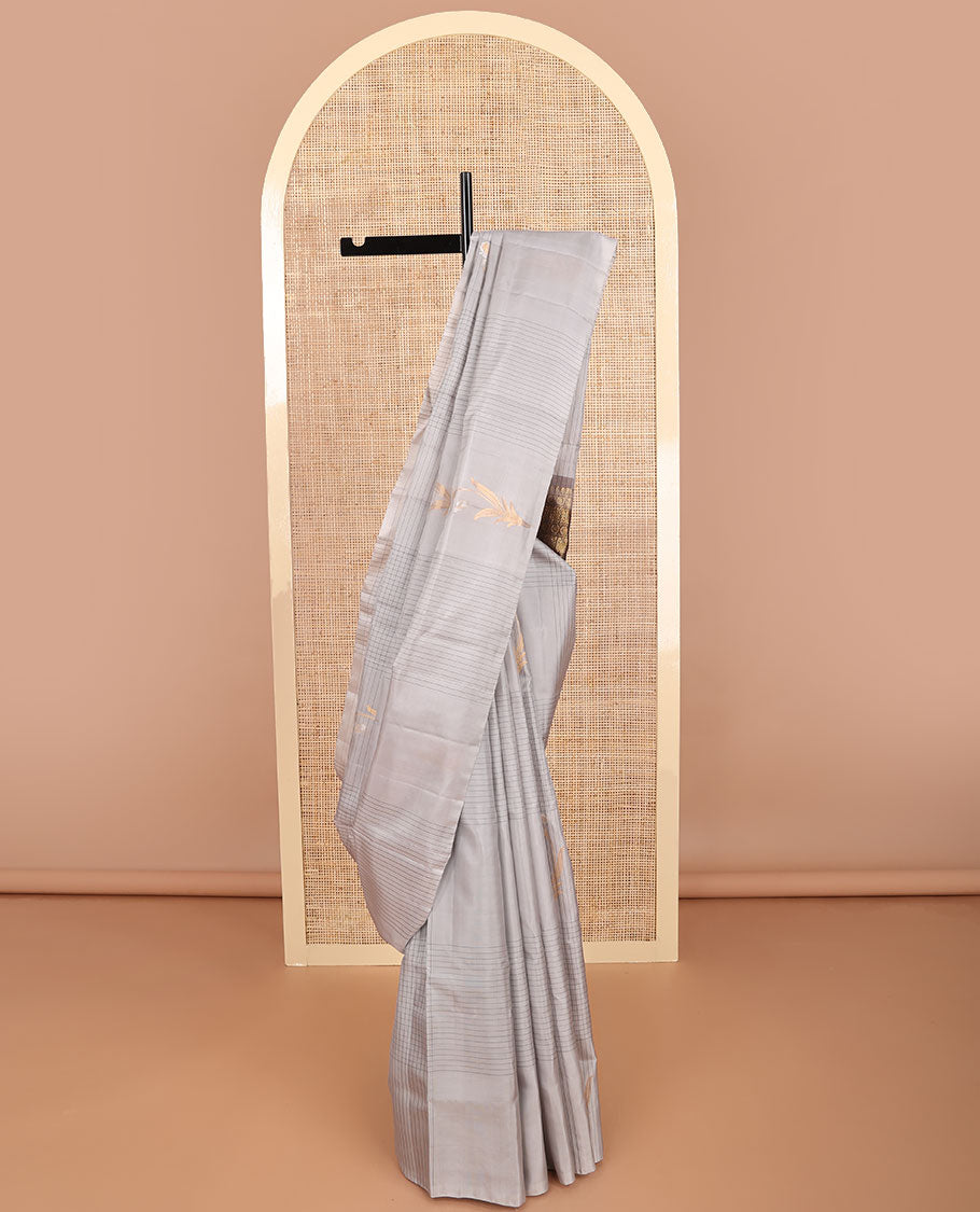 Borderless grey checked, floral design mayuri soft silk saree with zari design pallu