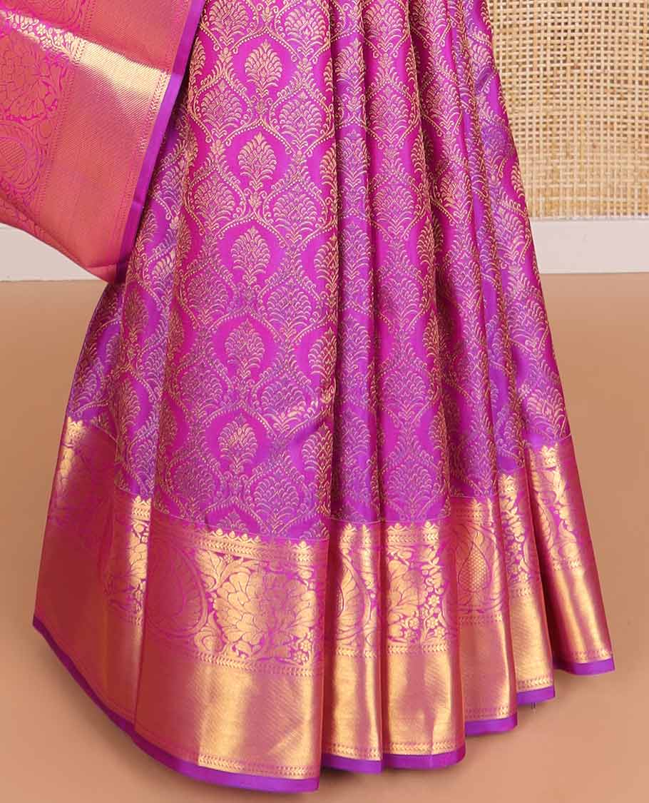 Pink floral jacquard silk saree with self zari border of thilakam mokku, kathir, banaras design & zari design pallu