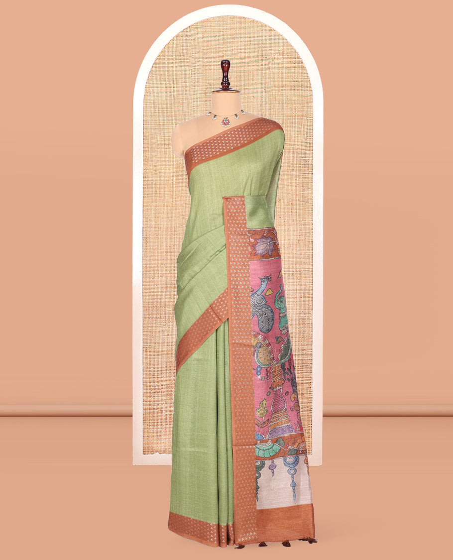 Green Plain Fancy Tussar Saree, Complemented by a Contrast Triangle Motif Border, Kalamkari Flora-Fauna Printed Pallu, and a Contrast Blouse