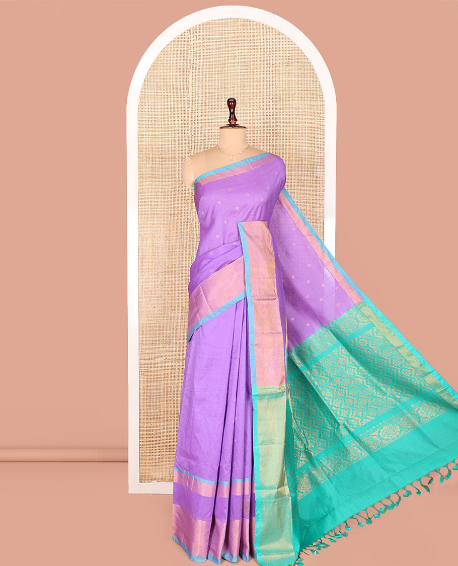Lavender Kuppadam Cotton Saree, Adorned with Floral Buttas All Over Its Body, Complemented by a Bavanji Border, Captivating Contrast Pallu of Ogee Patterns, and Paired with a Contrast Blouse