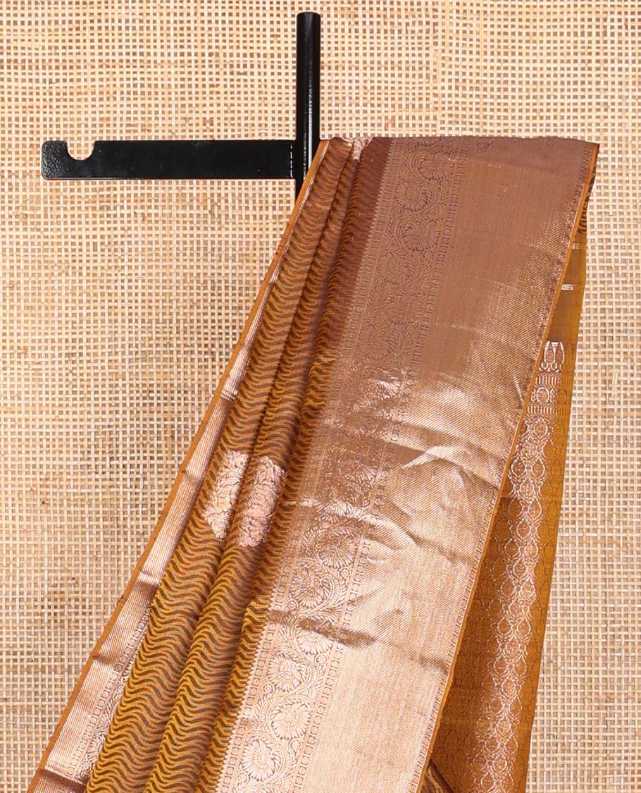 Brown wave, manga design silk saree with contrast border of rekku, paun, kodi visiry, banaras design & zari design pallu