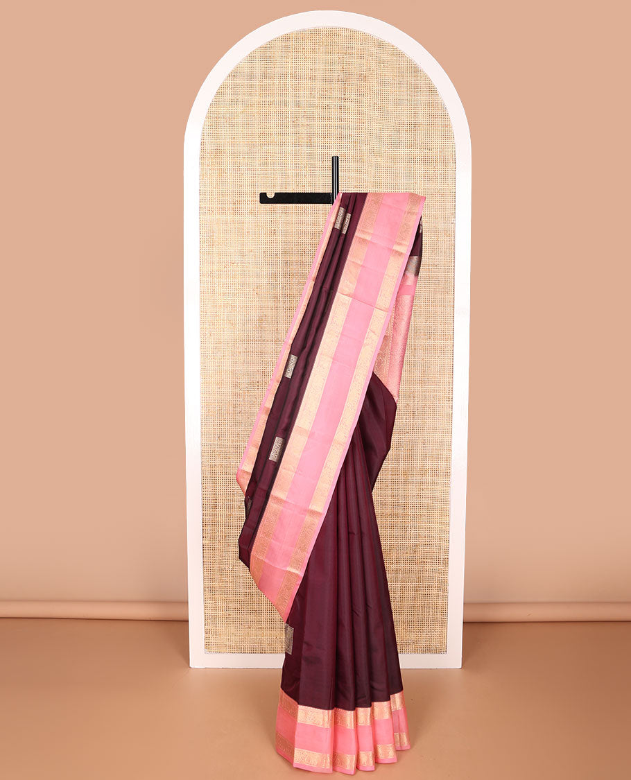 Brown geometric design silk saree with contrast rettai pettu yanaai design border & checkered floral design pallu