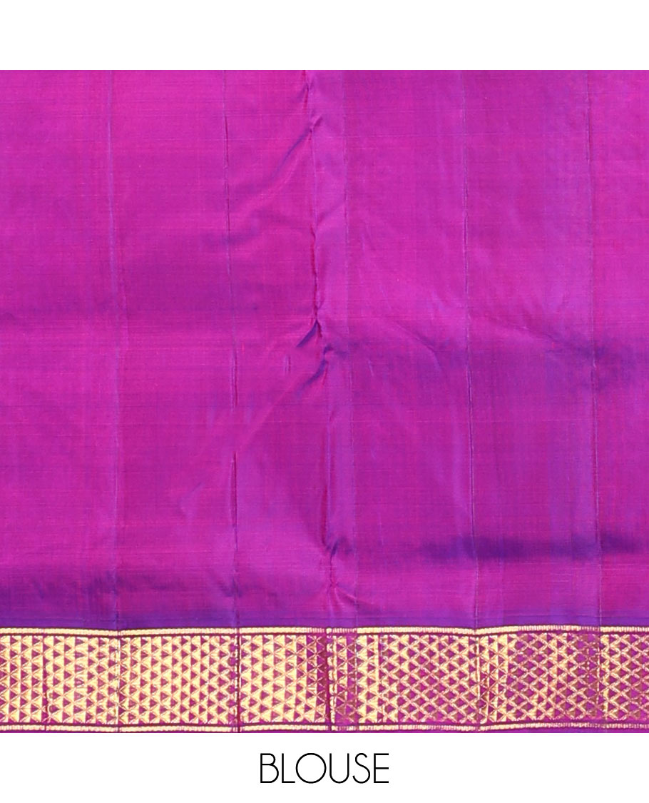 Mango yellow dual-toned plain nine-yard silk saree, contrast ara maadam design korvai border, and pallu of ara maadam designs
