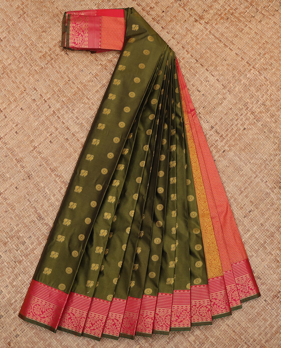Green Budget Silk Saree, Enriched with Peacock-Chakram Buttas, a Contrast Traditional Zari Border, Jaal Pallu, and a Contrast Blouse