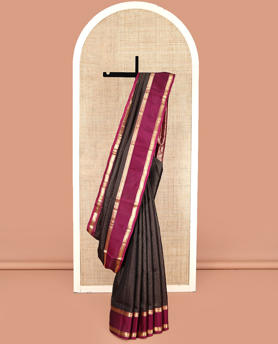 Brown Mayuri Lite Silk Mix Saree, Dazzled with Zari Checked Design All Over Its Body, Complemented by a Contrast Rettai Pettu Traditional Design Border, Pallu of Jaal Designs, and Paired with a Contrast Blouse