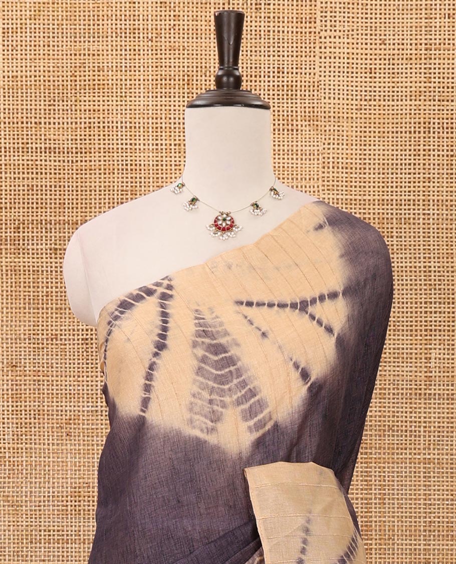 Borderless grey shibori-printed jute tussar silk saree, contrast shibori-printed pallu & contrast blouse