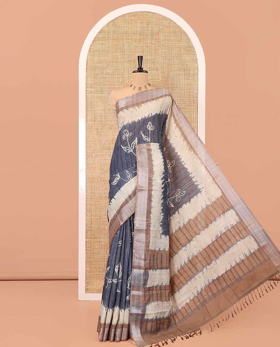 Grey Linen Cotton Saree, Artfully Detailed with Floral Abstract Print on Its Body, Complemented by a Contrast Bavanji Border, Geometric Printed Pallu, and Paired with a Contrast Blouse