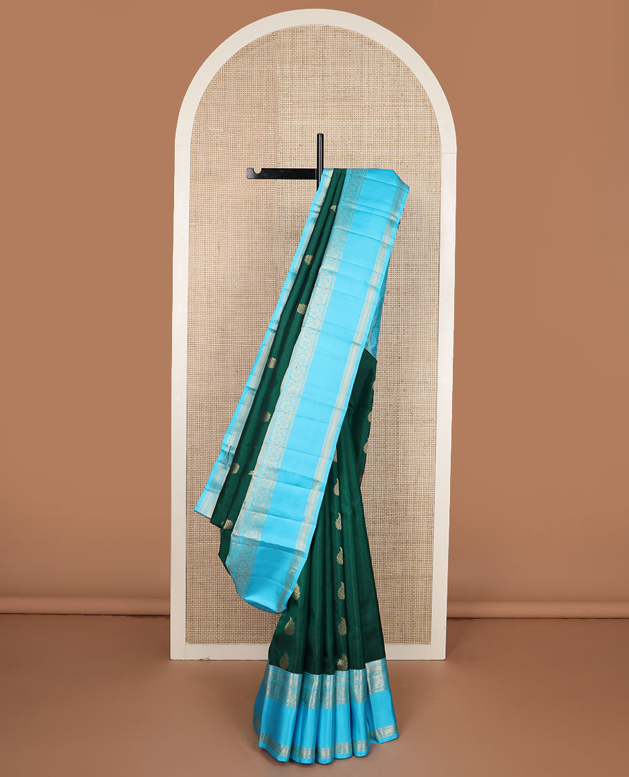Emreld Green zari buttas silk saree, contrast retai pettu border of thilakam mokku,neli,mayil kann & kodi visiry & paisley pallu