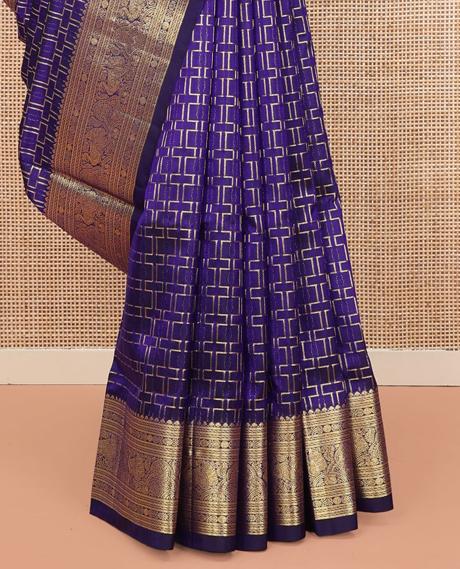 Violet Venkatagiri Silk Saree, Meticulously Crafted with Maze-Like Design All Over Its Body, Highlighted by a Traditional Zari Design Border, Grand Jaal Design Pallu, and Paired with a Matching Blouse