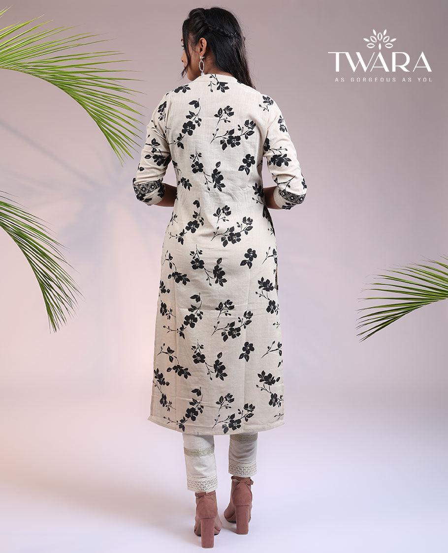 Twara off-white floral motifs printed 3/4th sleeve & collar cotton straight-cut below-knee kurti