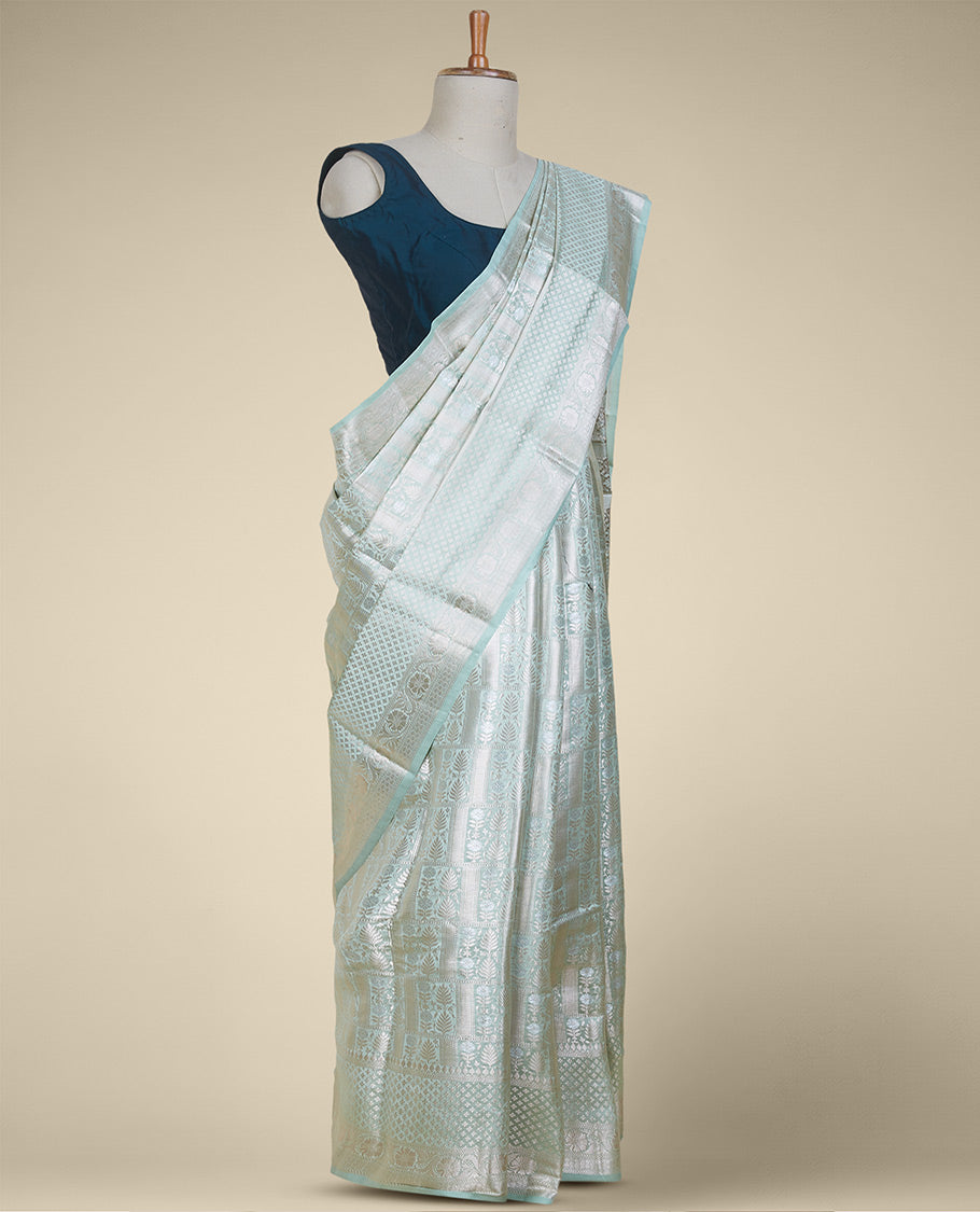 Green jacquard design dupion saree, zari border & pallu of intricate zari designs