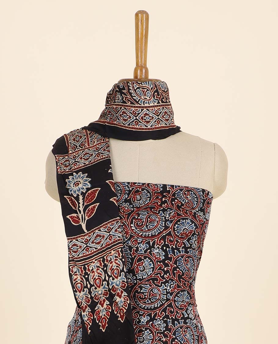 Black material chudidhar set, floral & paisley vine printed top, plain bottom & floral & paisley vine printed dupatta