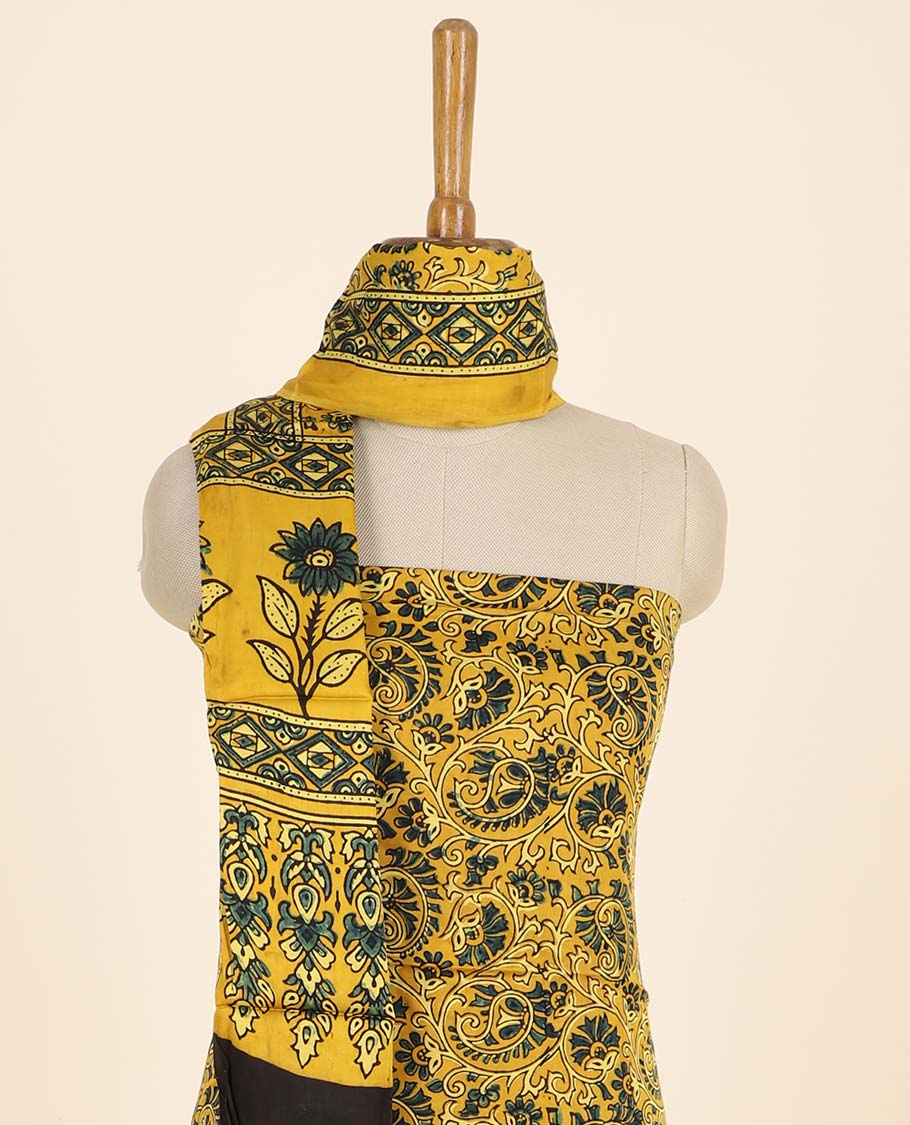 Yellow material chudidhar set, floral & paisley vine printed top, plain bottom & floral & paisley vine printed dupatta