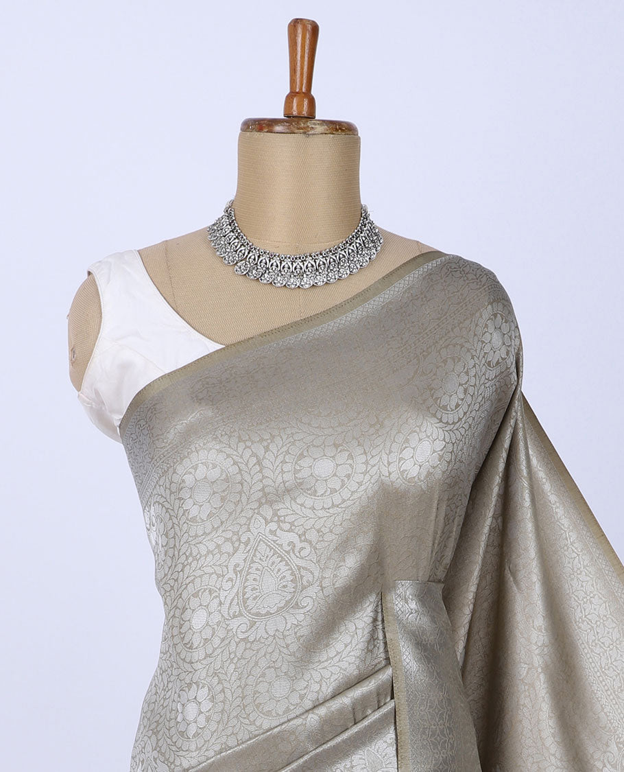 Grey jacquard softy silk saree, traditional design border & pallu of intricate designs