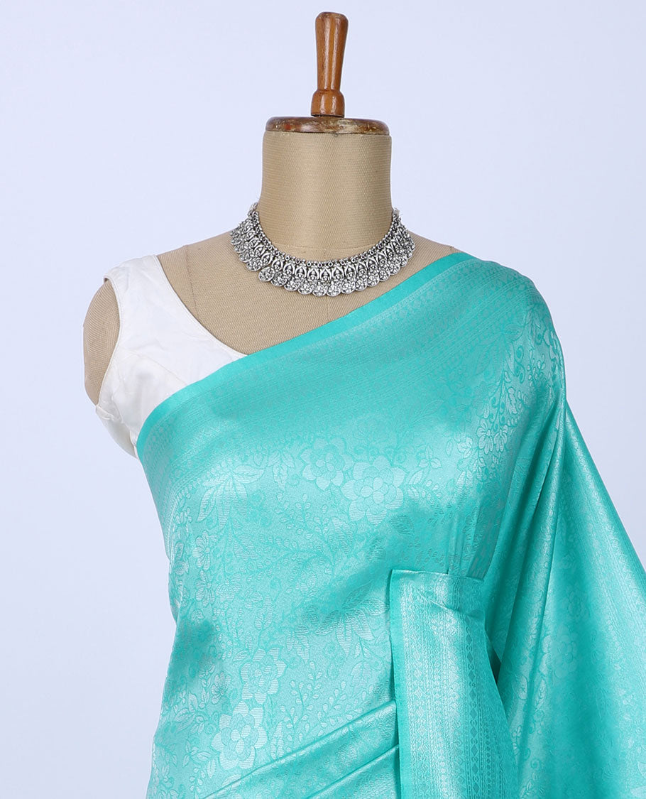 Green jacquard softy silk saree, traditional design border & pallu of intricate designs