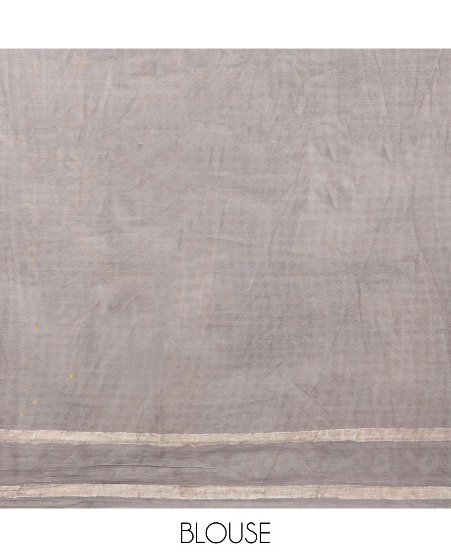 Grey paisley printed mul-mul-cotton saree, self-border & pallu of floral print