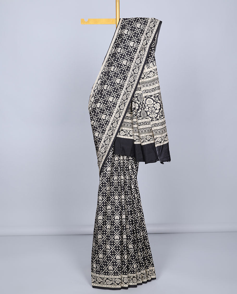 Black flower butta enclosed diamond patterns printed semi-banaras printed saree, self-border & pallu of floral print