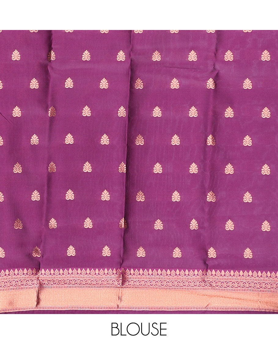 Green jacquard butter silk saree, contrast zari design border & pallu of intricate zari designs