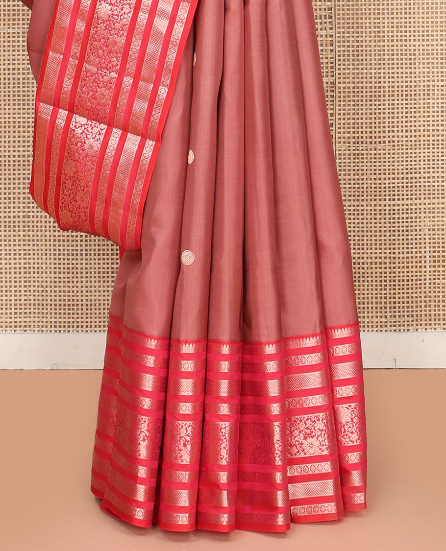 Pale Brown Vasundhara Silk Saree, Adorned with Zari Buttas All Over Its Body Complemented by Contrast Border of Kodi Visiry Designs Pallu of Butta Enclosed Checks, and Paired with a Contrast Blouse