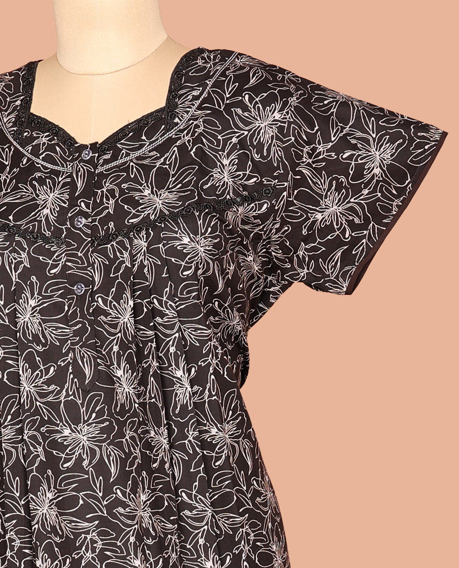 Black Cotton-Blended Nighty