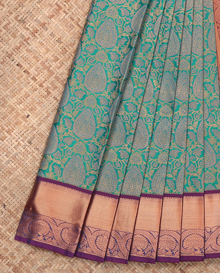 Green Budget Silk Saree, Ornamented with Jacquard, Complemented by a Contrast Traditional Zari Border, Grand Pallu, and a Contrast Blouse