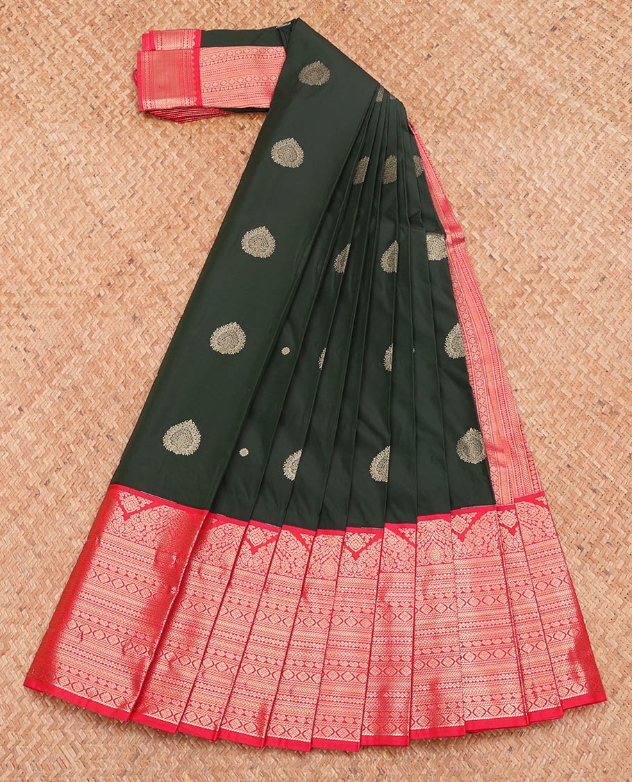 Green Budget Silk Saree Featuring Zari Buttas, Complemented by a Contrast Traditional Zari Design Border, Grand Pallu, and a Contrast Blouse