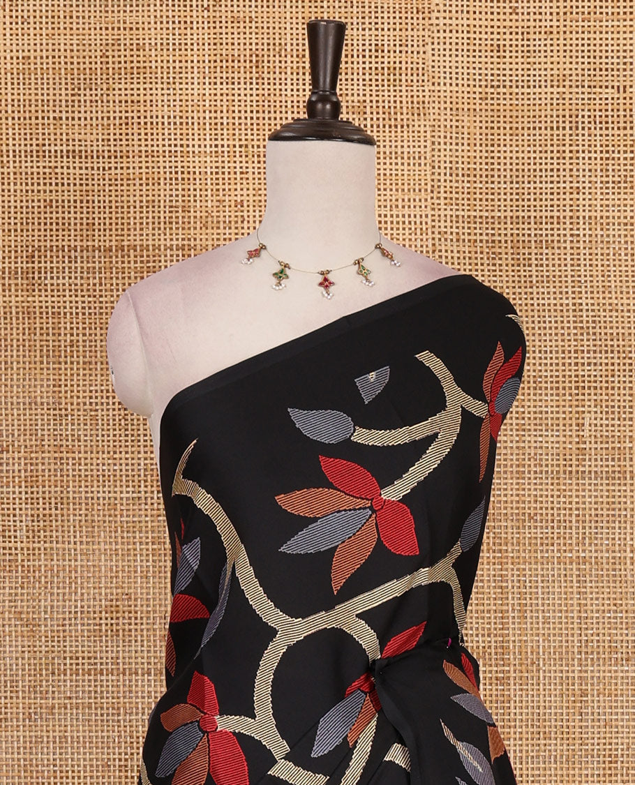 Borderless balck jamdani weaving design gajji silk saree and jamdani design self pallu along with printed blouse