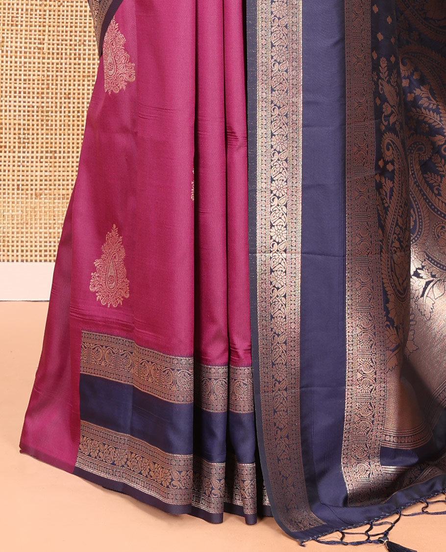 Purple Elite Soft Silksaree Features Buttas, Contrast Rettai Pettu Border, Paisley Pallu, Contrast Blouse