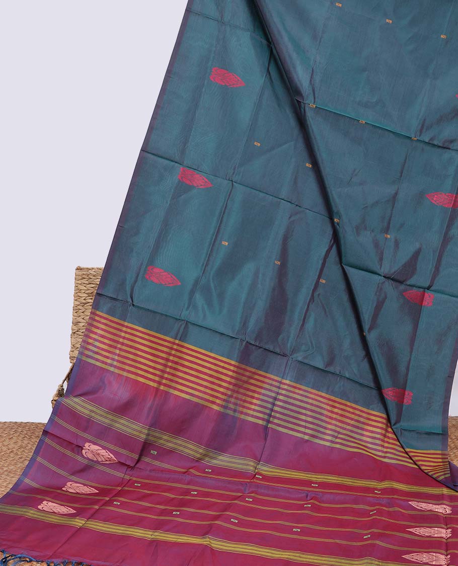 Borderless blue floral motifs banana pith saree & striped with floral motifs pallu