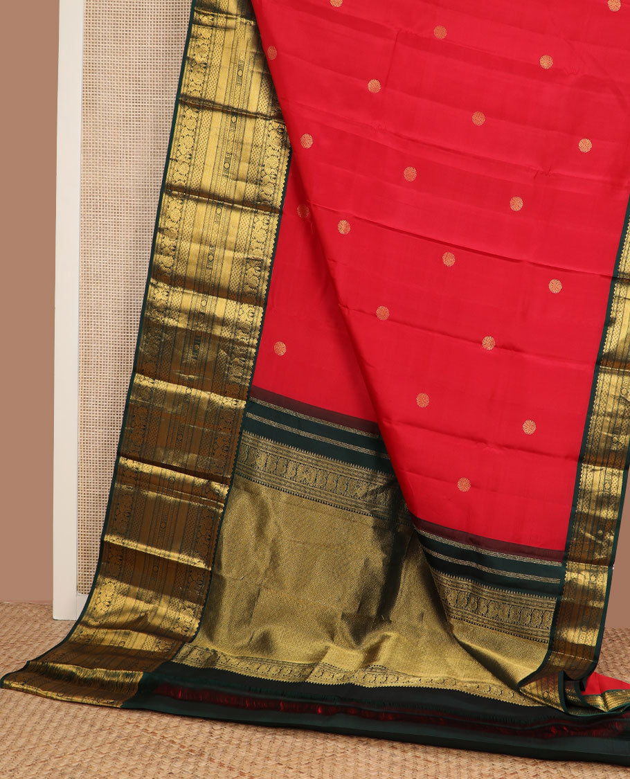 Red zari buttas silk saree, contrast border of rekku,mayil,paiyadi kann,muthu,banaras & zari designs & jaal pallu