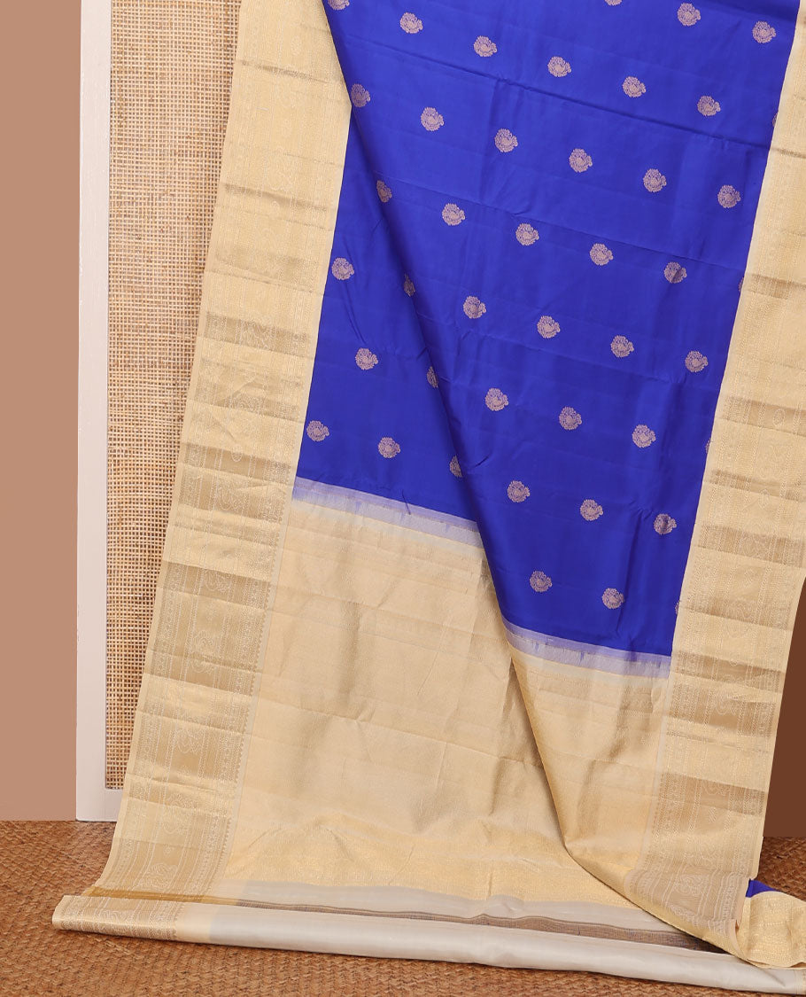 Ultramarine blue zari buttas silksaree, contrast mayil kann pallu & border of thilakam mokku,kathir,muthu,rudraksham,mayil & mayil kann